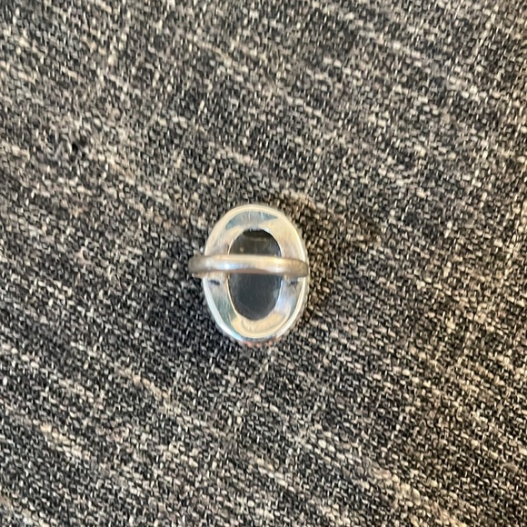 Silver Ring - Picture 2 of 4